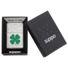 ZIPPO CONCEPTION DE TRÈFLES